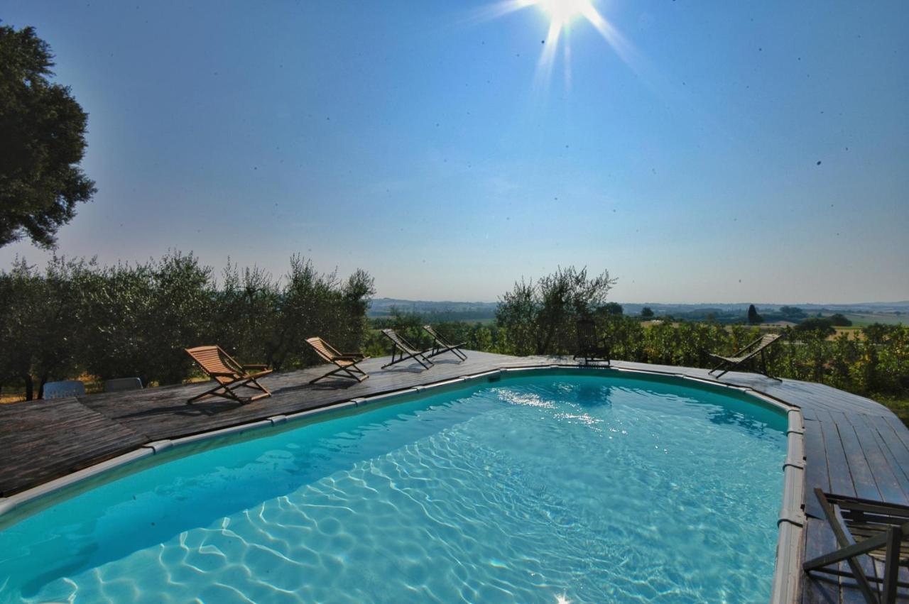 Castello Di Sovicille - Residenza D'Epoca Bed & Breakfast Bagian luar foto